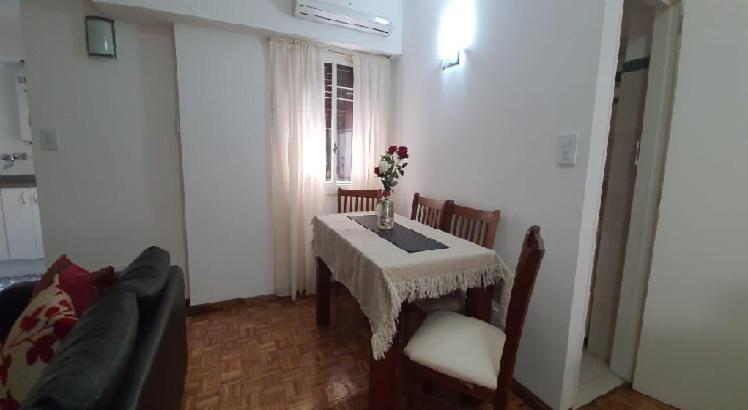 Monoambiente Centro Estrategica Ubicacion Apartment Buenos Aires Bagian luar foto