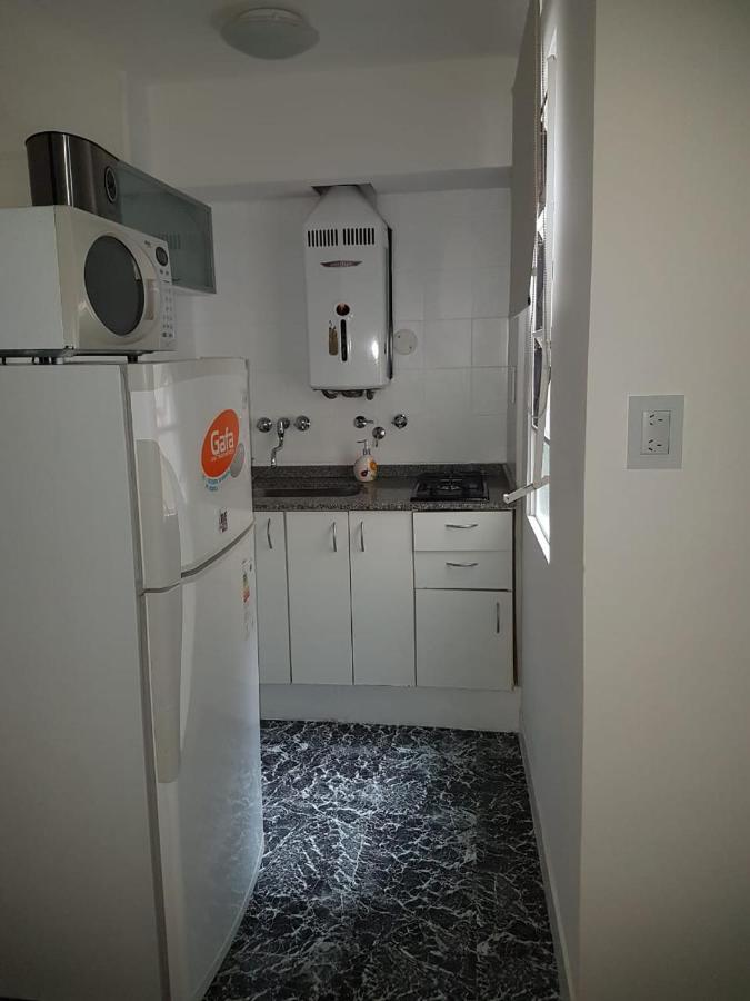 Monoambiente Centro Estrategica Ubicacion Apartment Buenos Aires Bagian luar foto