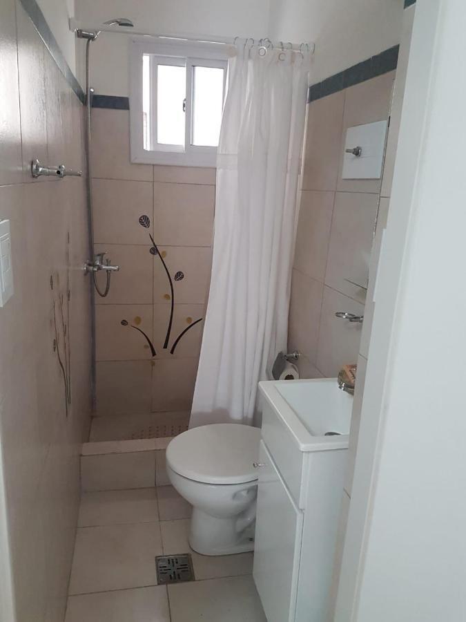 Monoambiente Centro Estrategica Ubicacion Apartment Buenos Aires Bagian luar foto
